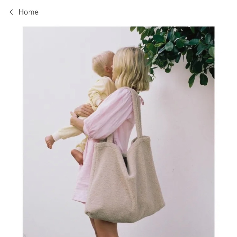 Studio Noos Ecru Teddy Mom Bag